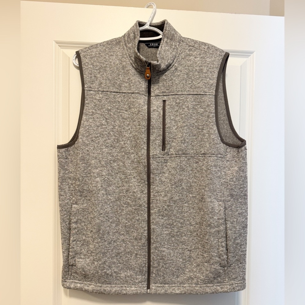IZOD Men's Heather Gray Vest